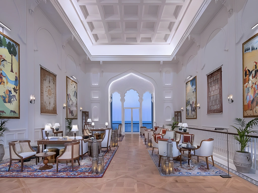 At Qube Artis, we are proud to collaborate with W Hotel Riyadh on a prestigious art project that brings together modern creativity and traditional Saudi inspirations.